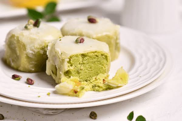 સુરતનો ચાંદની પડવો: ઘારી-ભૂસાની મિજબાની અને તાત્યા ટોપે સાથે જોડાયેલો ઇતિહાસ